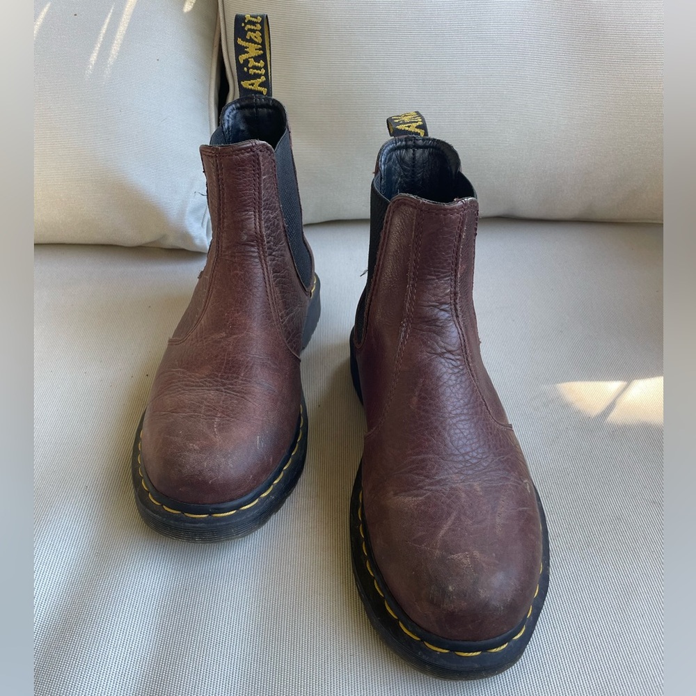 Dr. Martens Chelsea Boot 2976 size 8